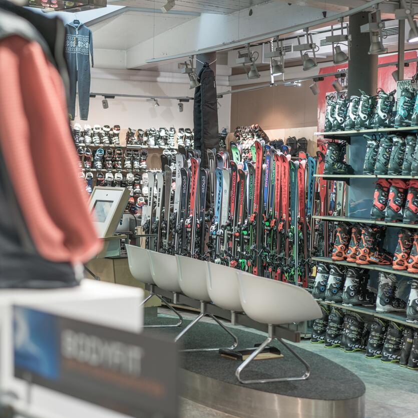 Ski rental in Obergurgl center | © Scheiber Sport