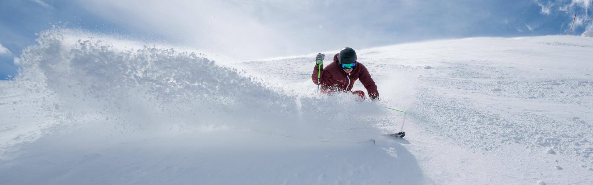deep snow skiing in Obergurgl | © Scheiber Sport