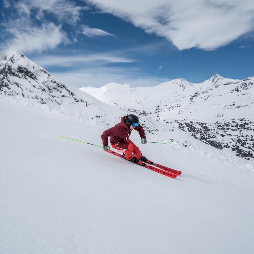 Skiing at the Hohe Mut in Obergurgl | © Scheiber Sport 
