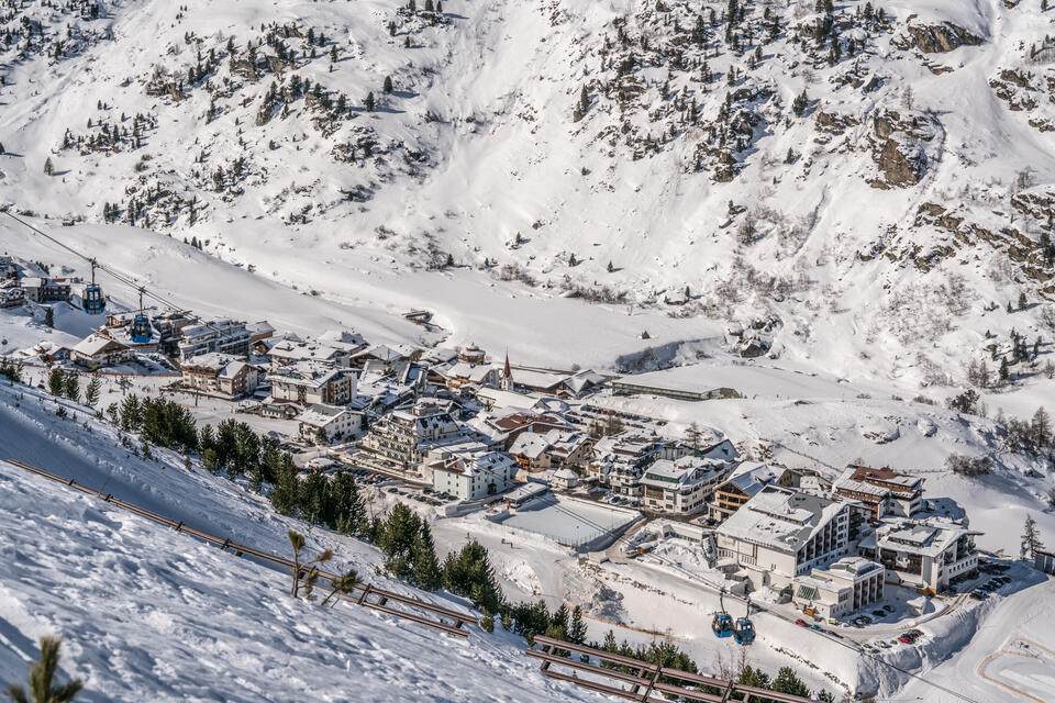 Scheiber Sport with 5 shops in the ski area Obergurgl-Hochgurgl | © Scheiber Sport