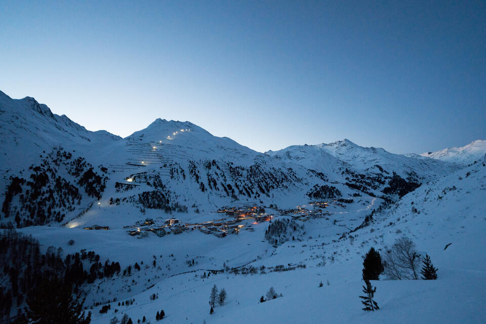 First Line - the first skier at the slope in Obergurgl-Hochgurgl  | © Scheiber Sport